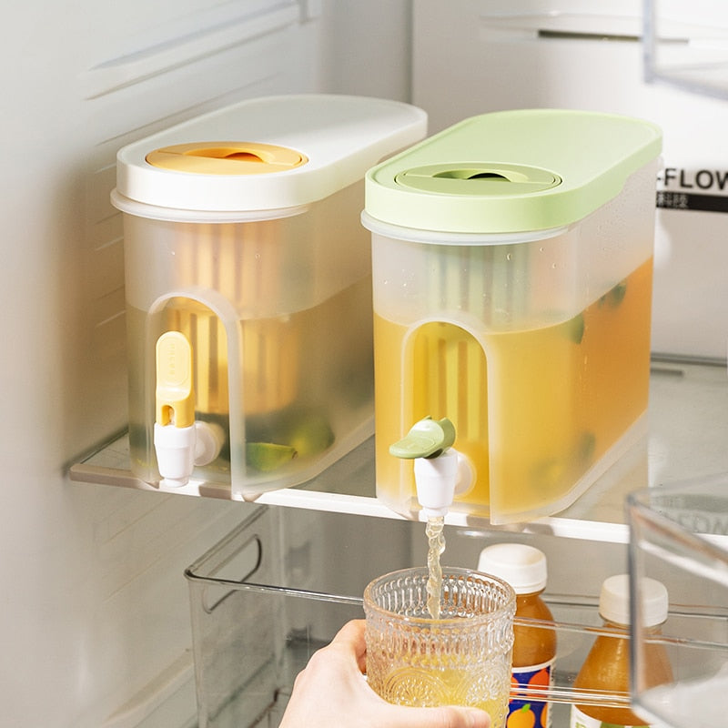 Cold Kettle with Faucet in Refrigerator, Drink Dispenser for Fridge,  Plastic Cold Kettle With Faucet Fruit Teapot Lemonade Bucket Drink  Container for