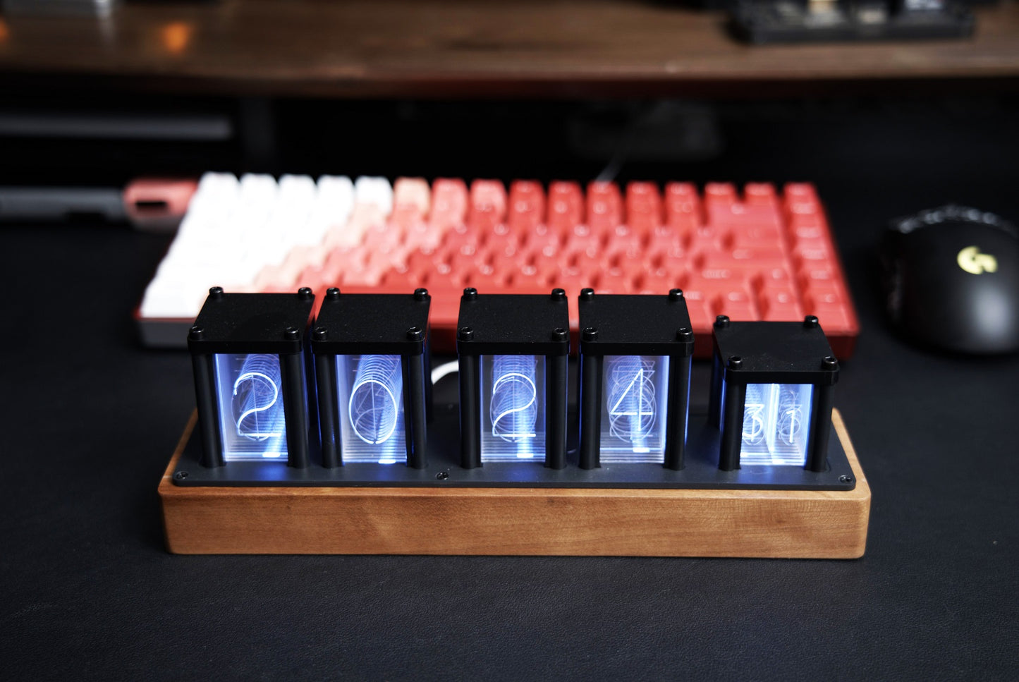 Suquila Desk Nixie Clock™