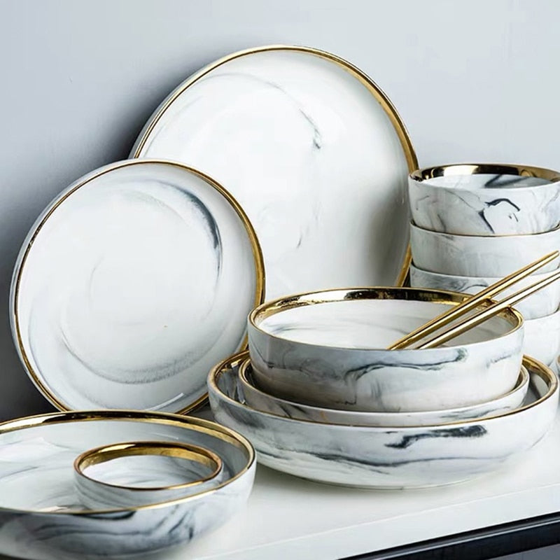 Suquila Marble Porcelain Plates Set™