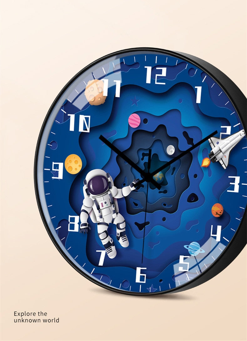 Suquila 8inch Astronaut Wall Clock™